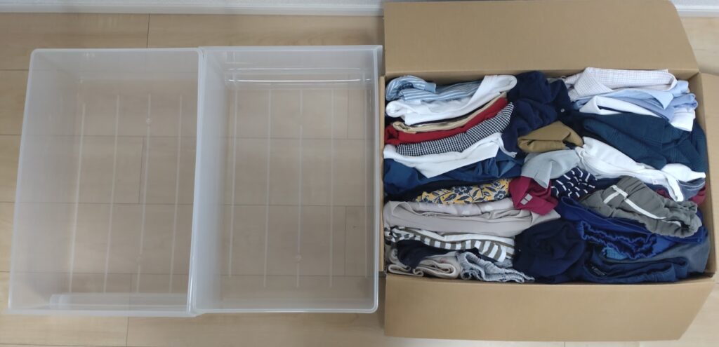 ラージBOXで預けたことで、衣装ケースが２つ空きました